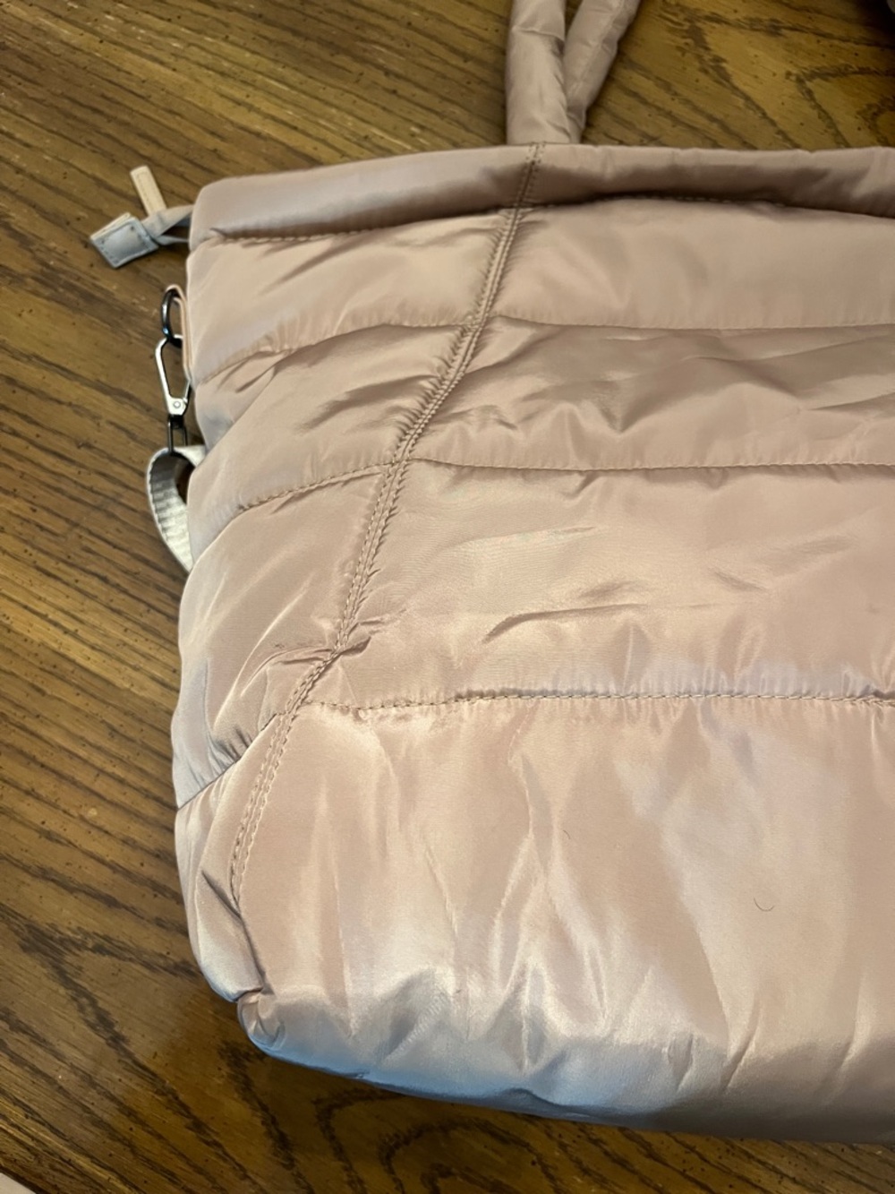 Alexis Bendel Blush Tan Quilted Tote with Adjustable Strap, NWOT - Picture 5 of 16